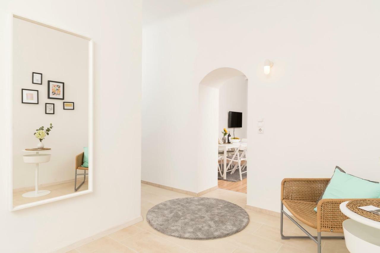 Apartment Spittelau Spacious Bright Contactless Selfcheckin Central Metro Train Station